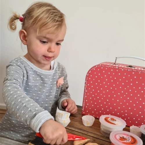 Egmont Toys Dough Set Magnetics And Cupcakes