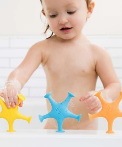Ubbi Beach Toys Suction Bath Toys – 3-pack Starfish