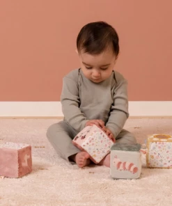 Little Dutch Set Of Soft Cubes Flowers & Butterflies PLAY