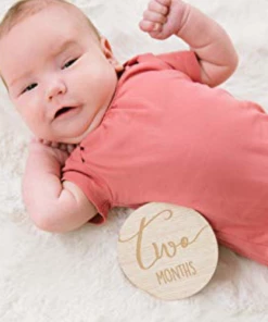 Pearhead Wooden Milestone Props MATERNITY & PARENTS