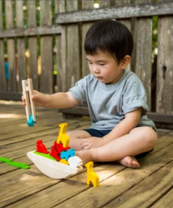 Plan Toys Balancing Boat - PT 5136