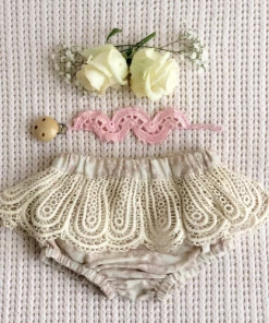 Gaia & Nina WEAR Boho Bloomers In Pink Vintage Floral