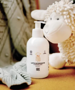 Linea MammaBaby Baby Cleansing Milk (No Rinse)
