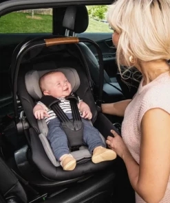 NUNA ON THE MOVE Car Seat Arra™ Next